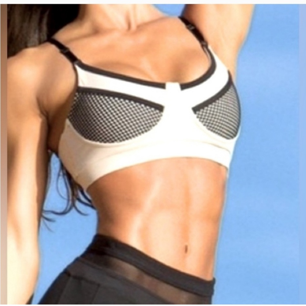 ISO Bombshell Sportswear Buxom Bra